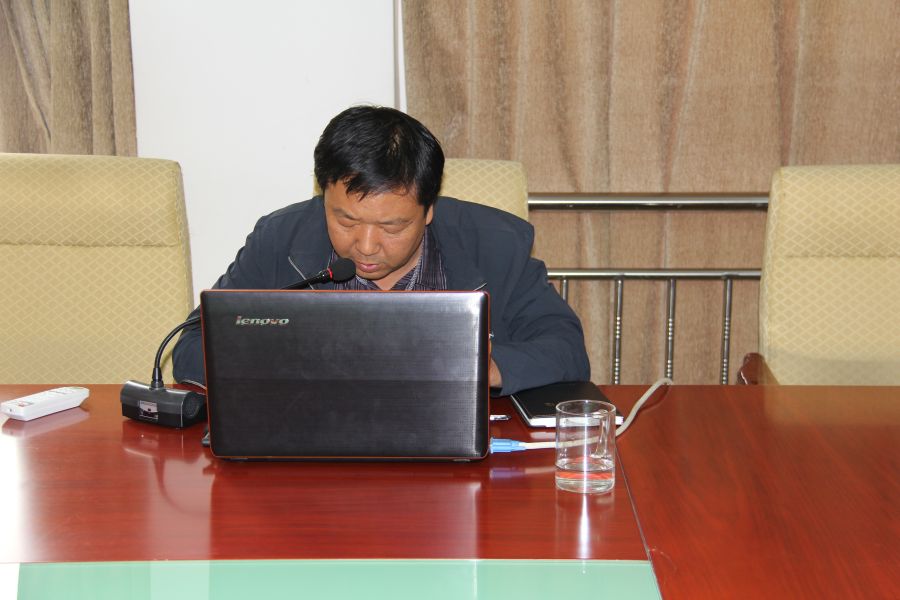 市工信局开展“不忘初心、牢记使命”主题教育学习会暨支部书记讲专题党课 观看《初心的蜕变》-2